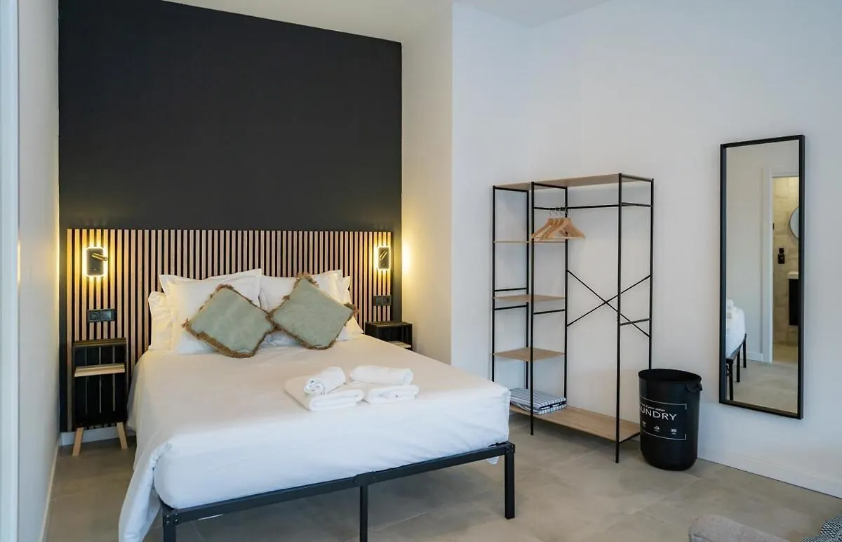 Nomad Malaga - Airport II Apartment